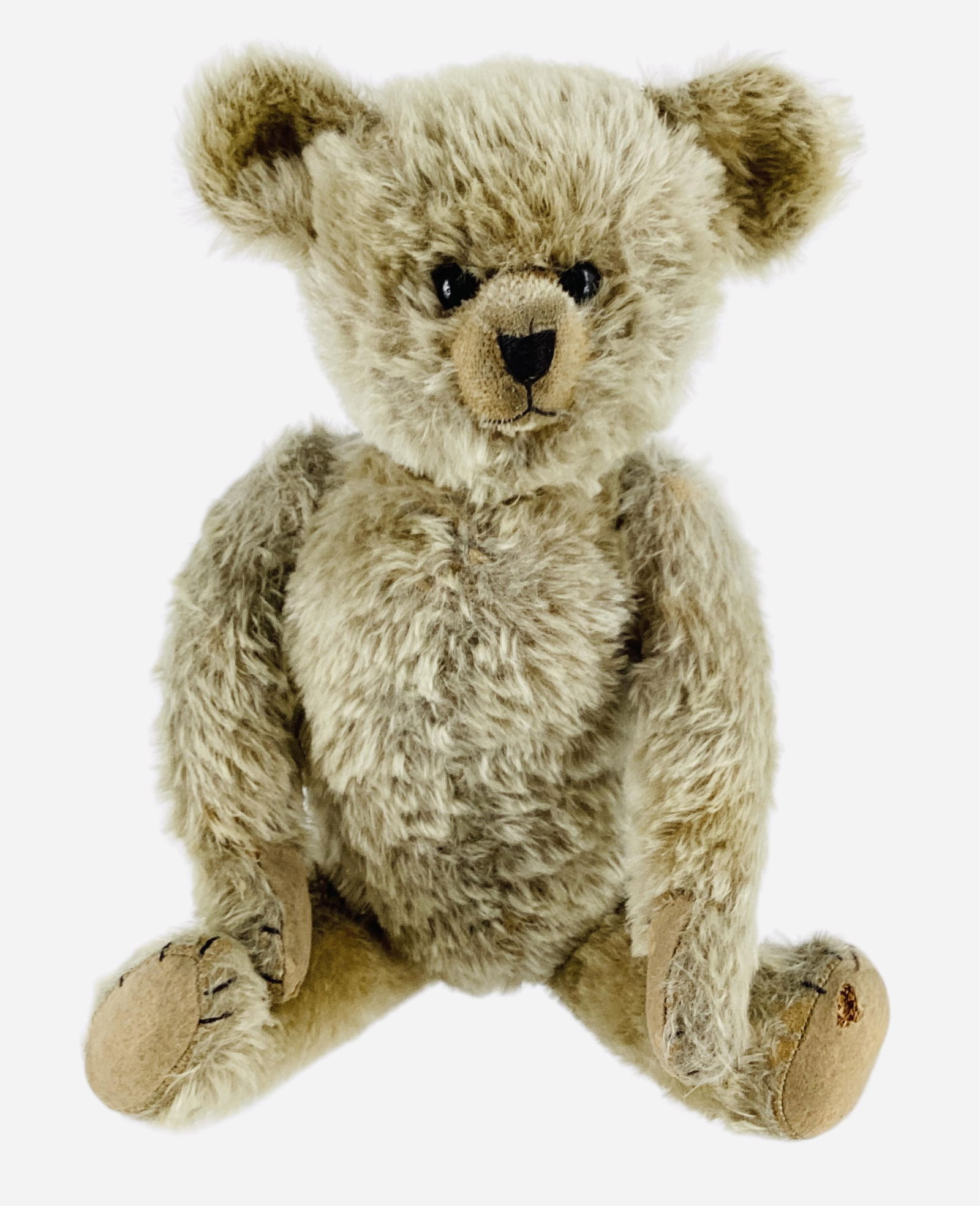 Earliest Hermann Teddy Bear. (1 of 3)