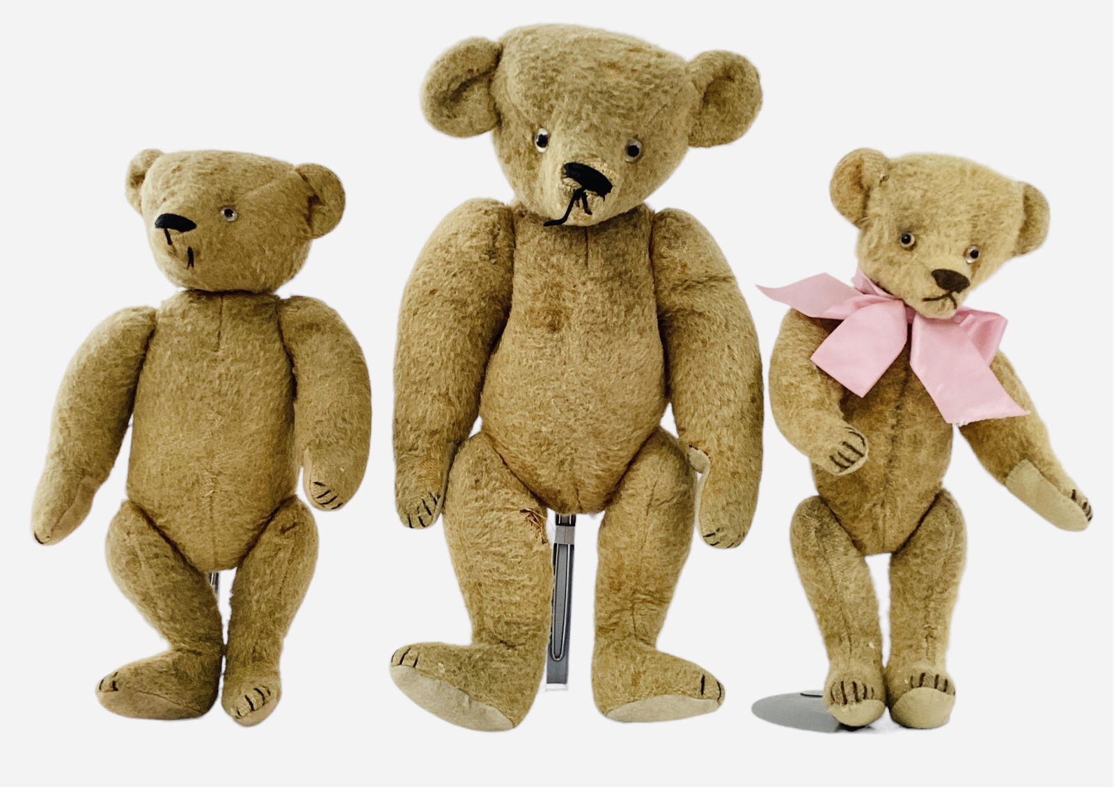(3) Vintage Teddy Bears. (1 of 7)