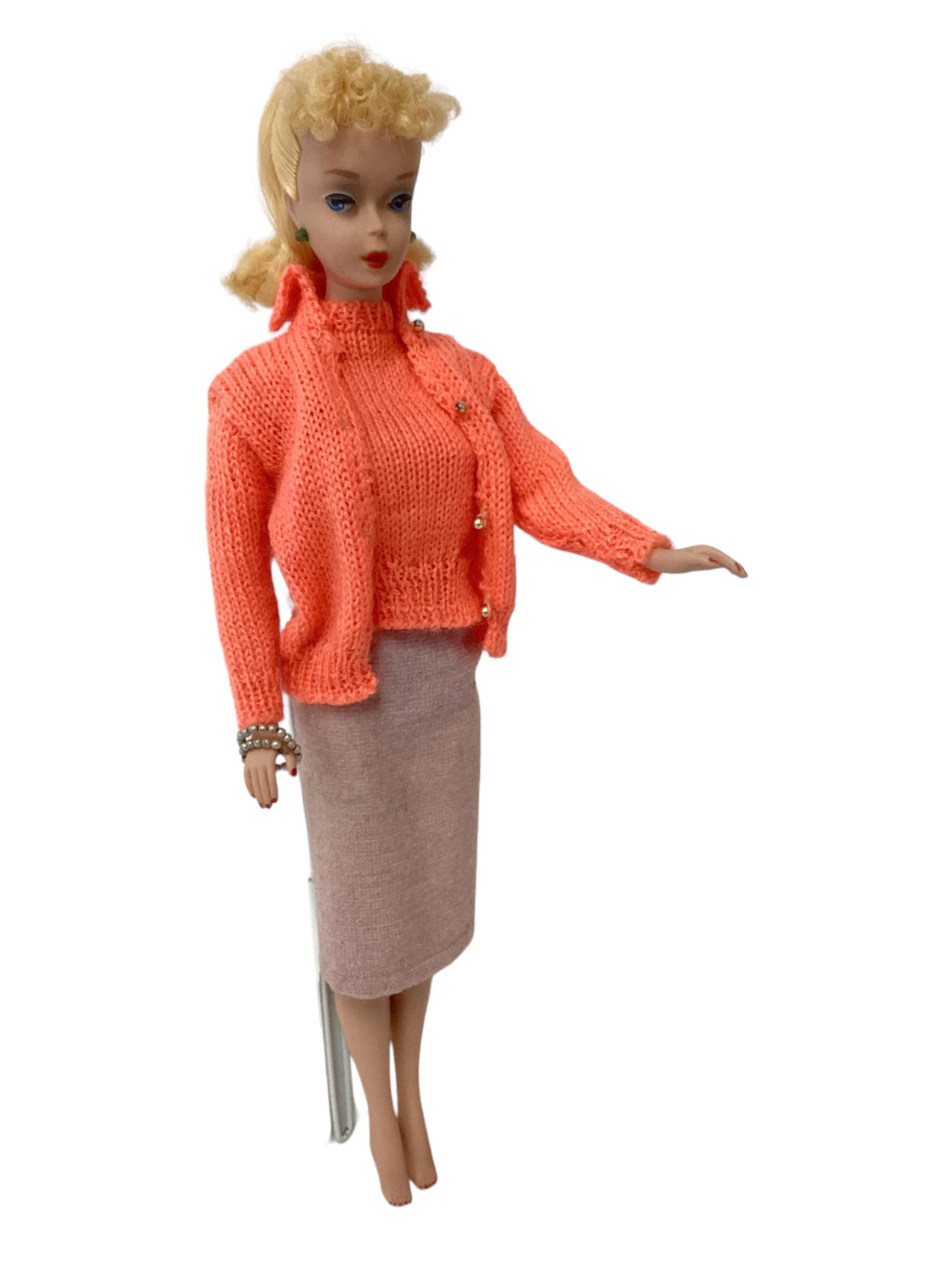 Beautiful # 5 Ponytail Barbie Wearing Sweater Girl (1 of 5)