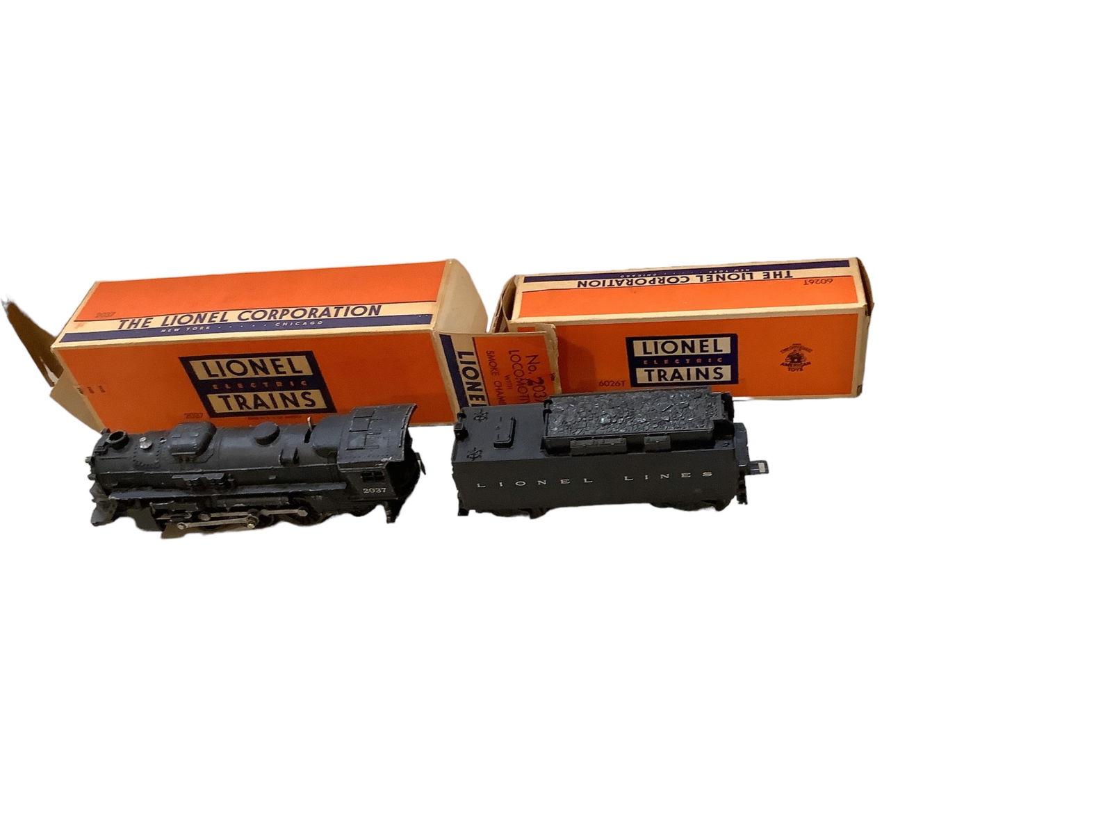 Lionel Post War "O" Gauge 2037 (1 of 2)