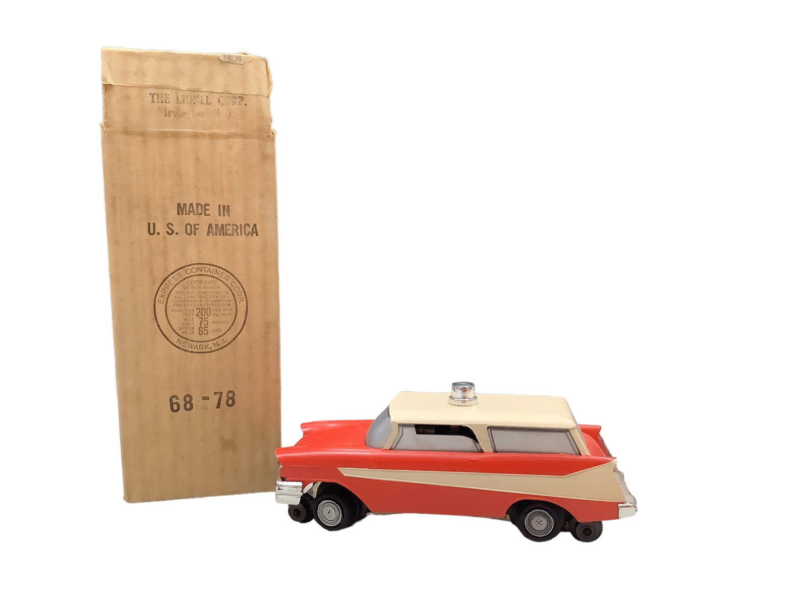 Lionel Postwar "O" Gauge Inspection Car: Lionel Postwar "O" Gauge Inspection Car #68 executive inspection car, with original box.