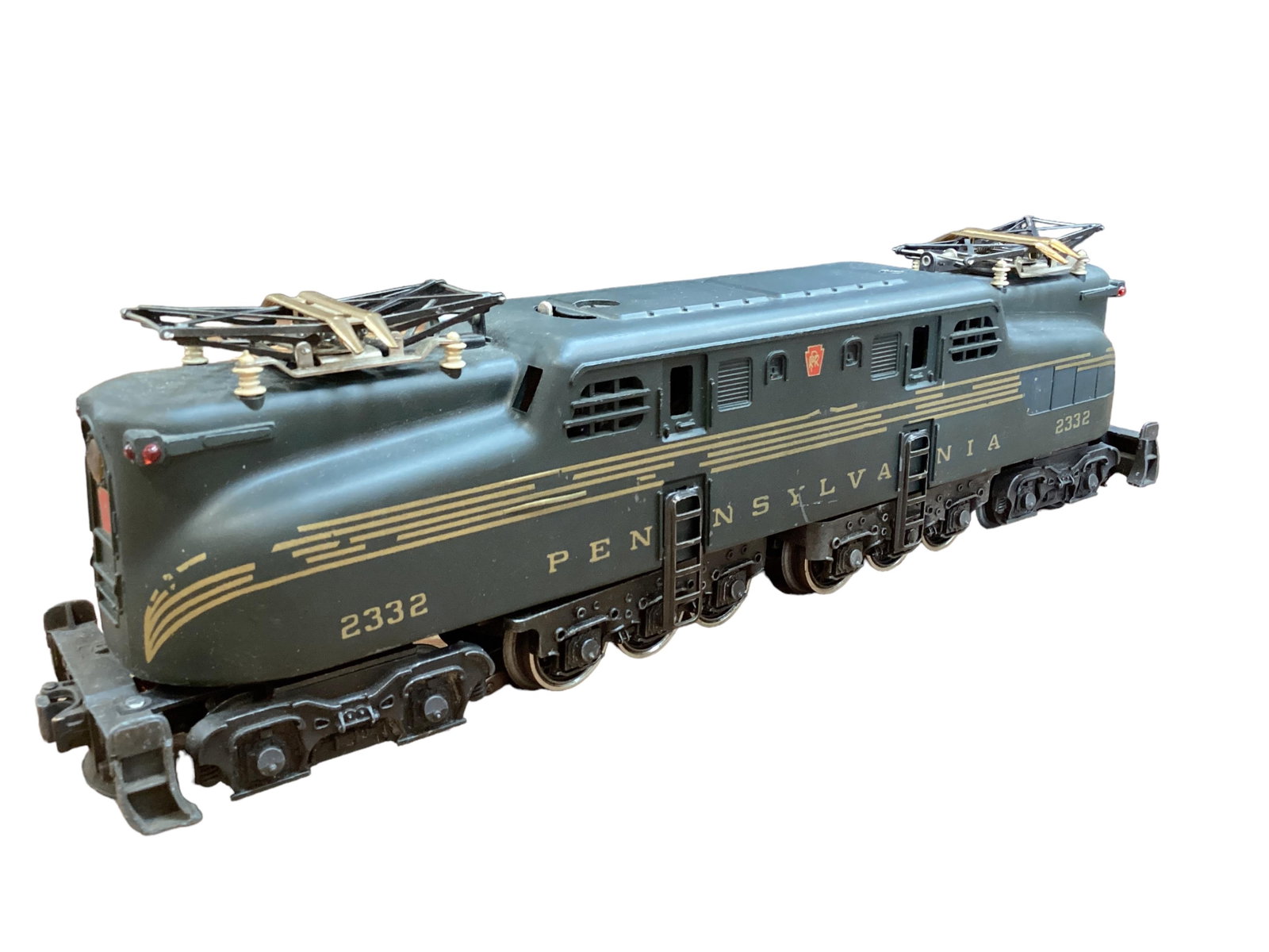 Lionel "O" Gauge Post War 2332 Pennsylvania GG-1 Powered Electric Locomotive: Lionel "O" Gauge Post War 2332 Pennsylvania GG-1 Powered Electric Locomotive Stunning matte "Brunswick Green"
