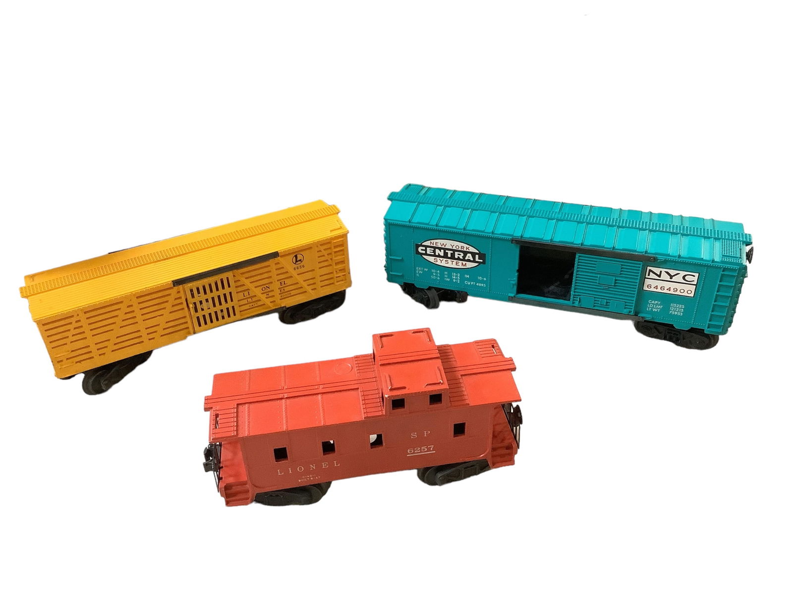 Lionel Post-War "O" Gauge Caboose, Stock Car and Box Car w/Boxes (1 of 2)