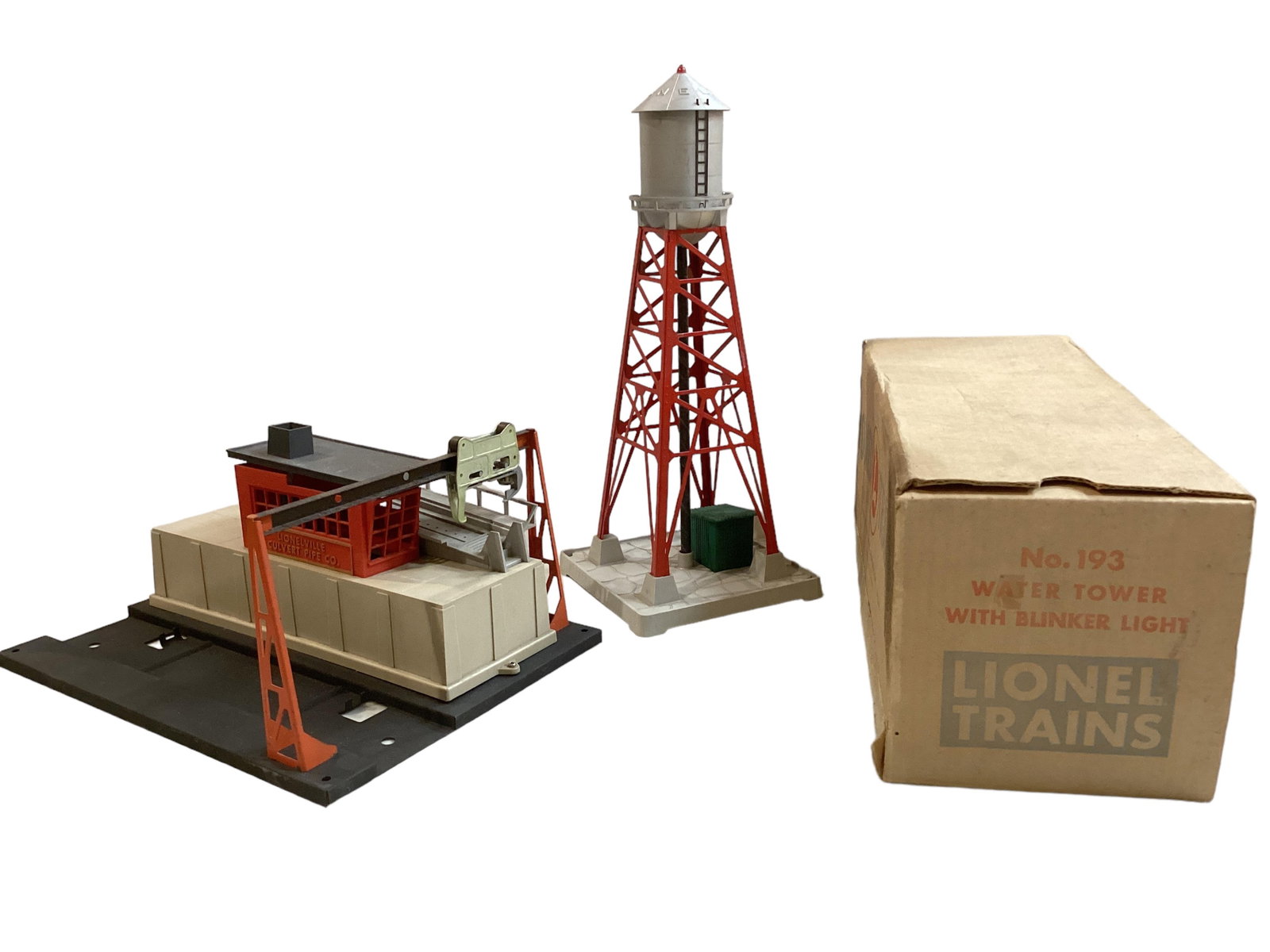 Lionel Post War "O" Gauge Accessories (1 of 1)