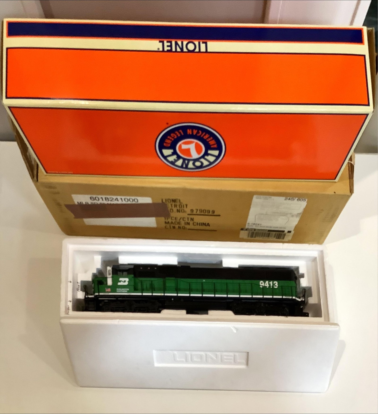 Lionel Modern Era 18241 B.N.S.B-60-Diesel with OB and shipping box: Lionel Modern Era 18241 B.N.S.B-60-Diesel with OB and shipping box