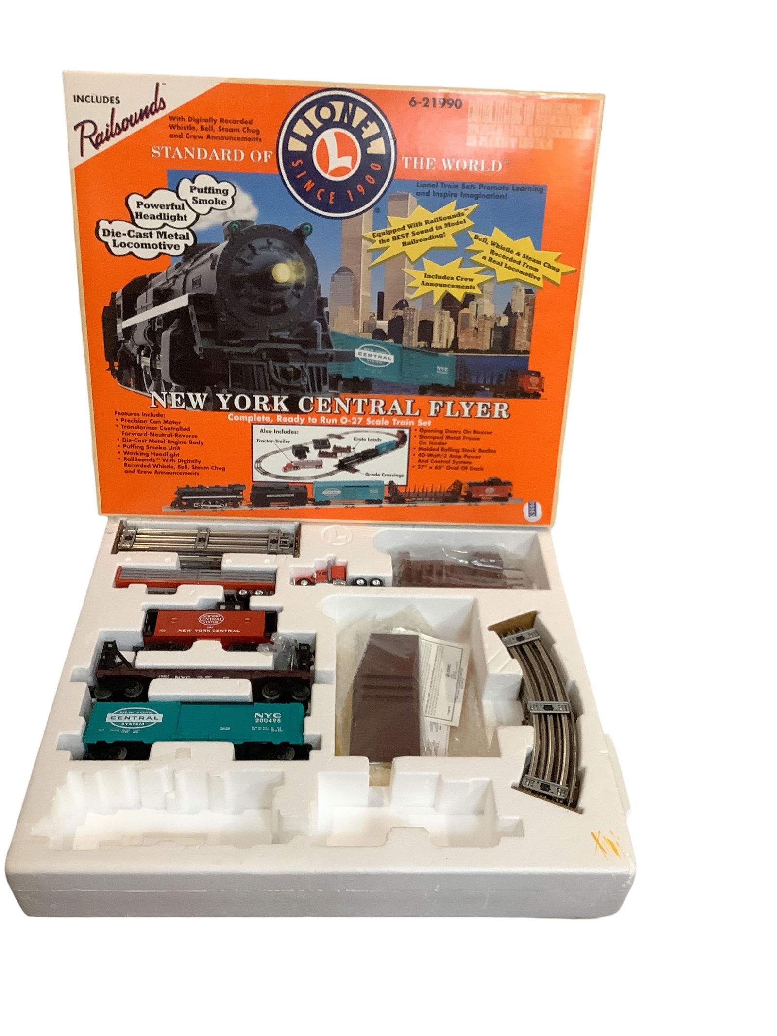 Lionel Modern Era 21990 NY Central Flyer Set in original box: Lionel Modern Era 21990 NY Central Flyer Set in original boxLionel Modern Era 21990 NY Central Flyer Set in original box (missing 8632 Engine and Tender)