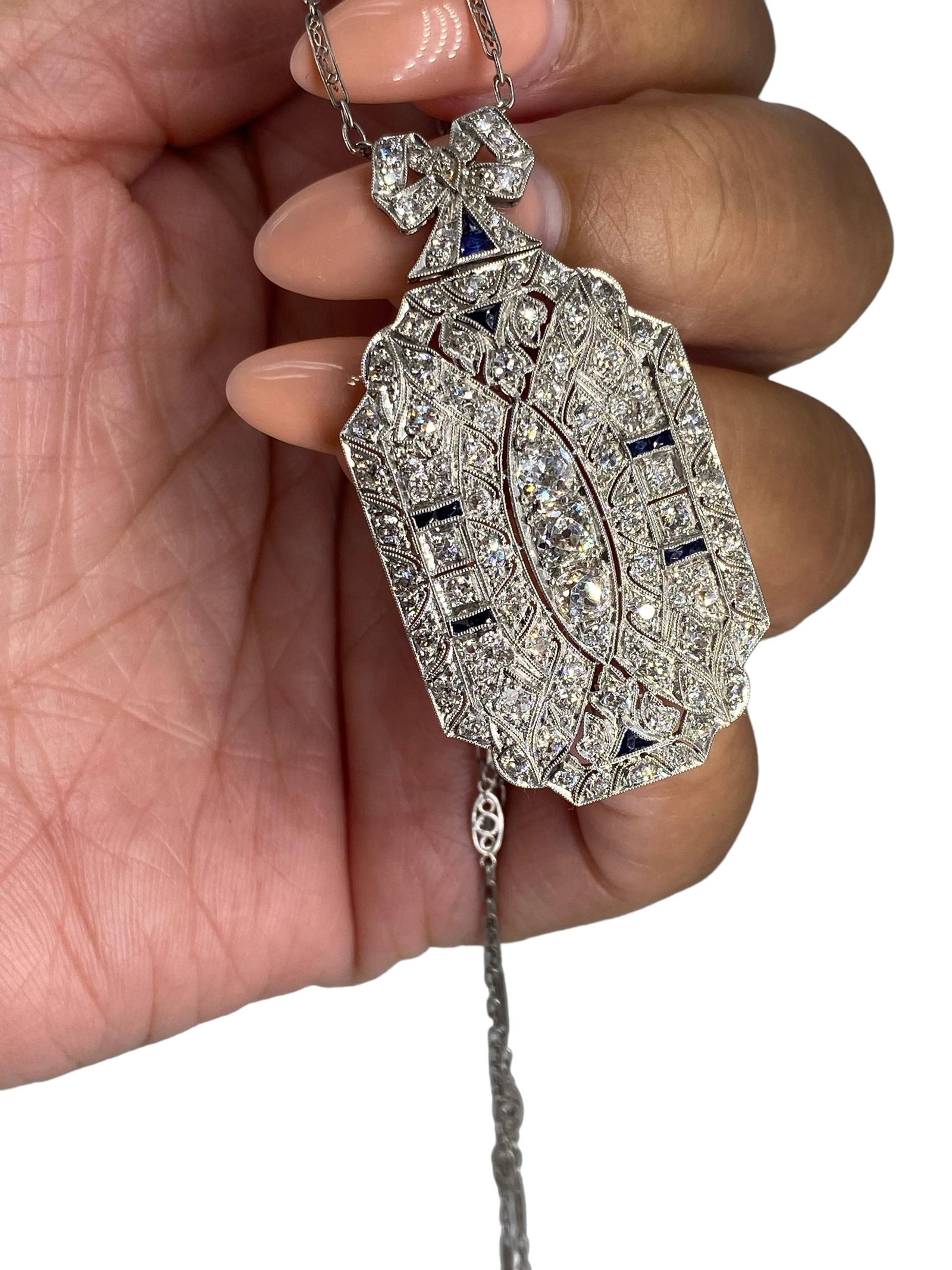 Platinum Art Deco Pin / Pendant With Diamond Station Chain (1 of 11)