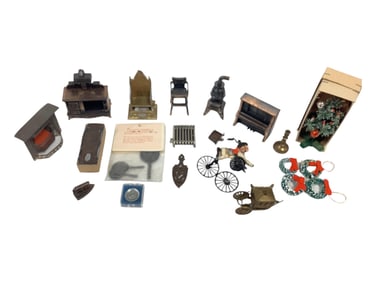 Dollhouse Items
