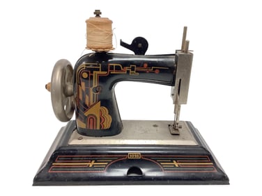 German Casige Child's Sewing Machine