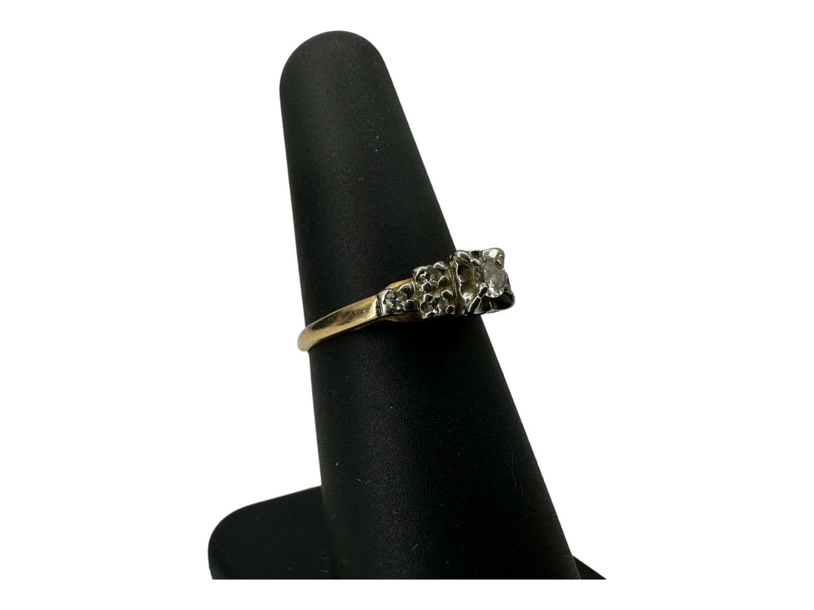 Vintage 14kt Dual Tone Dimond Engagement Ring (1 of 4)