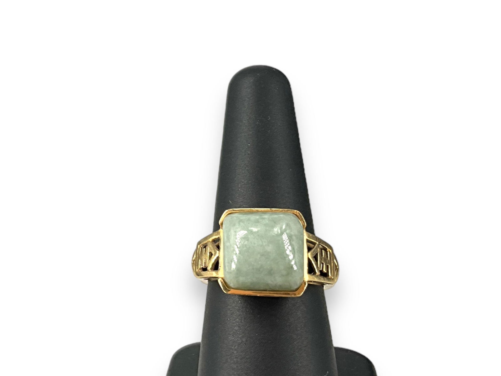 14kt Yellow Gold Jade Ring (1 of 7)