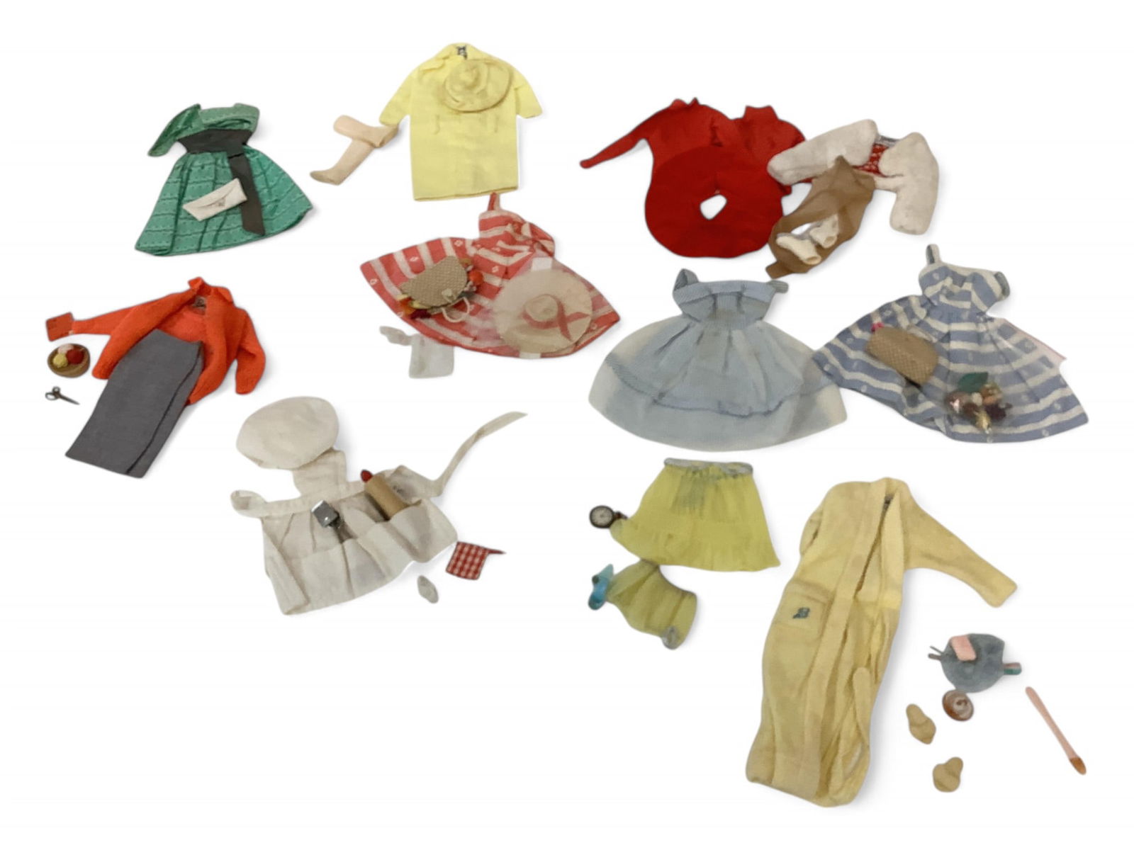 Several Vintage Barbie Clothes (1 of 4)