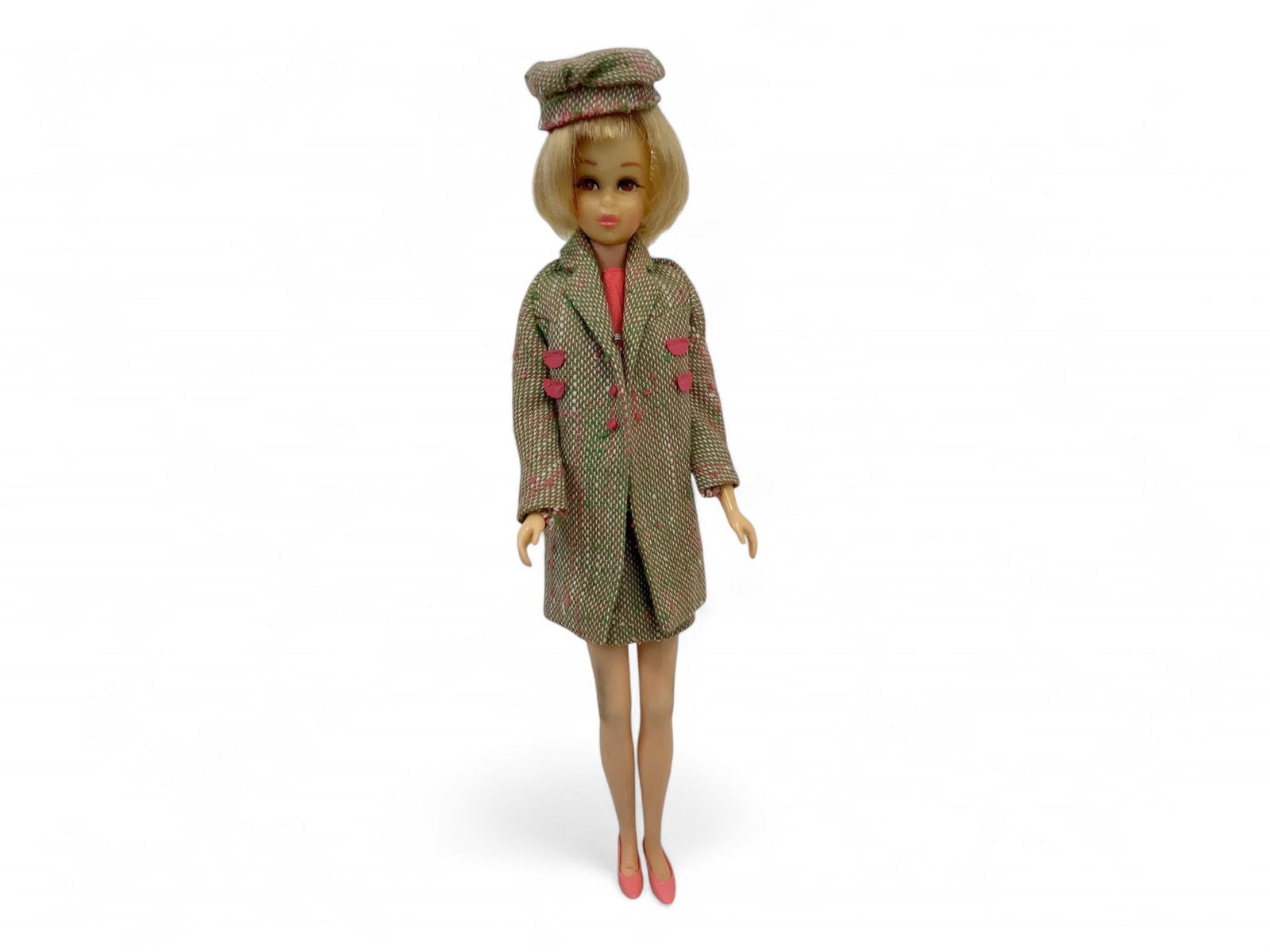 Blonde Francie wearing Tweed-Somes: Blonde Francie wearing Tweed-Somes(1) Short bob hair Francie wearing (#1286) Tweed-Somes.Cute girl has some facial discoloration and darker arms. Her knees bend and click well, there black marks on bo