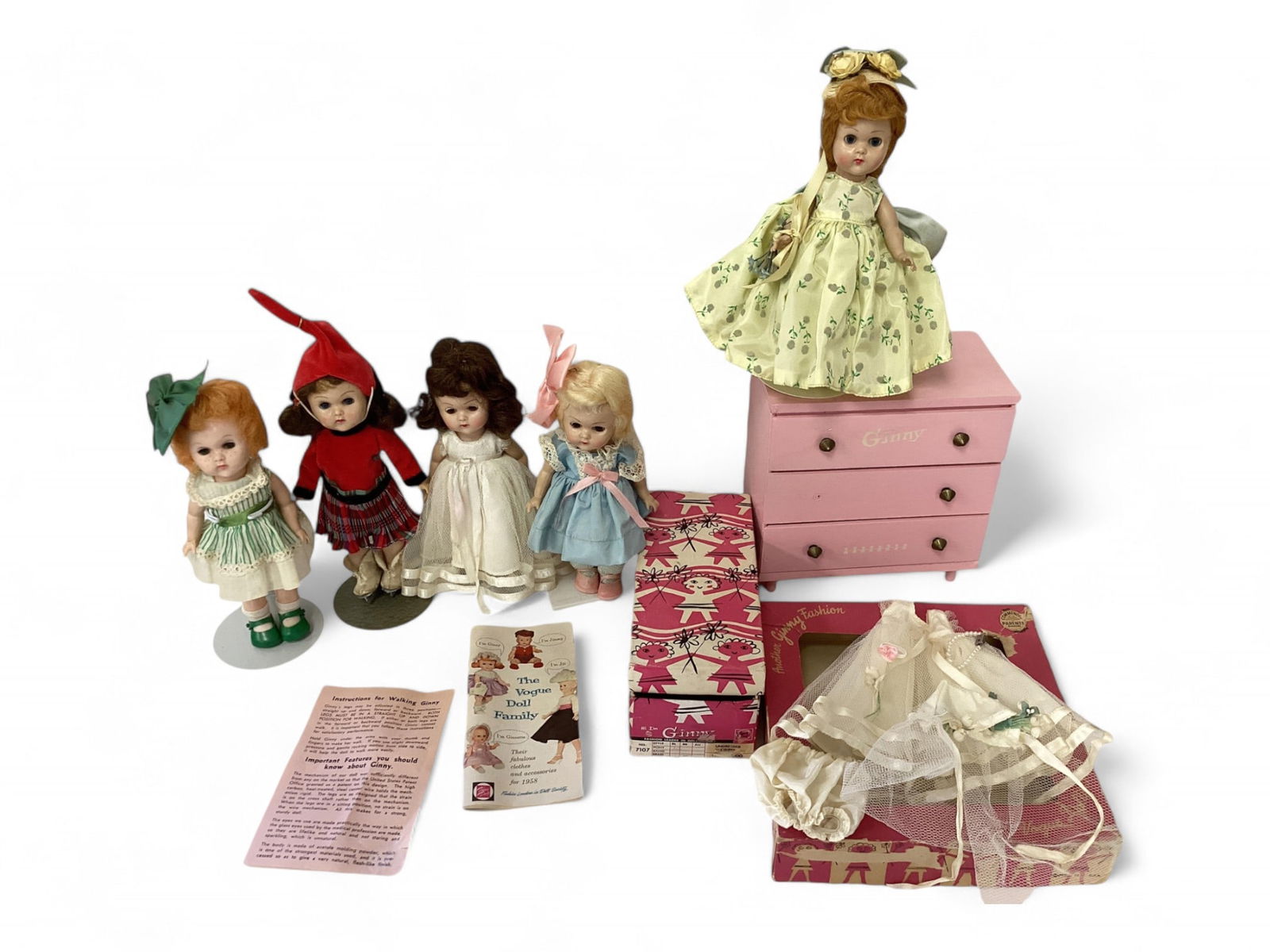 5 Vogue Walking Dolls, Ginny Accessories (1 of 16)