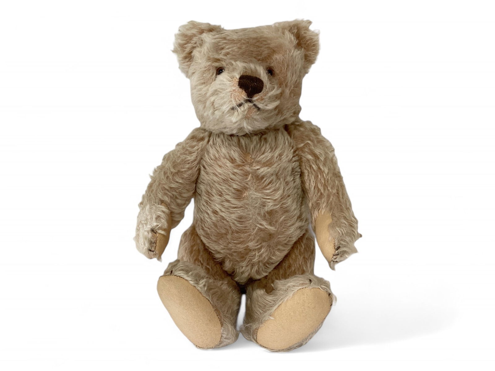 Early Teddy Bear. (1 of 4)