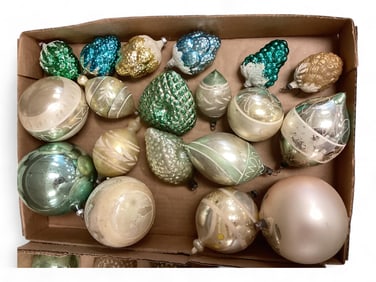 Vintage Christmas Ornaments (19)