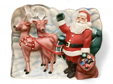 Paramount Vinylite Plastic Santa & Reindeer Lighted Plaque