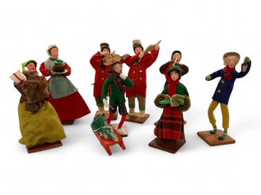 8 Handmade Carolers .
