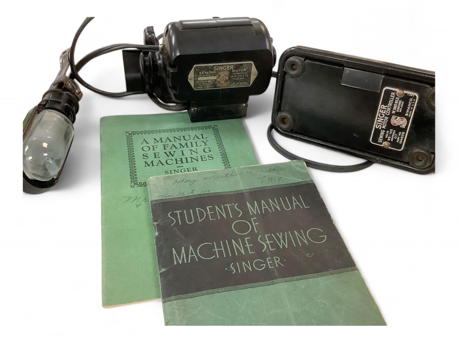 Singer Sewing Motor and Manuals (1 of 4)