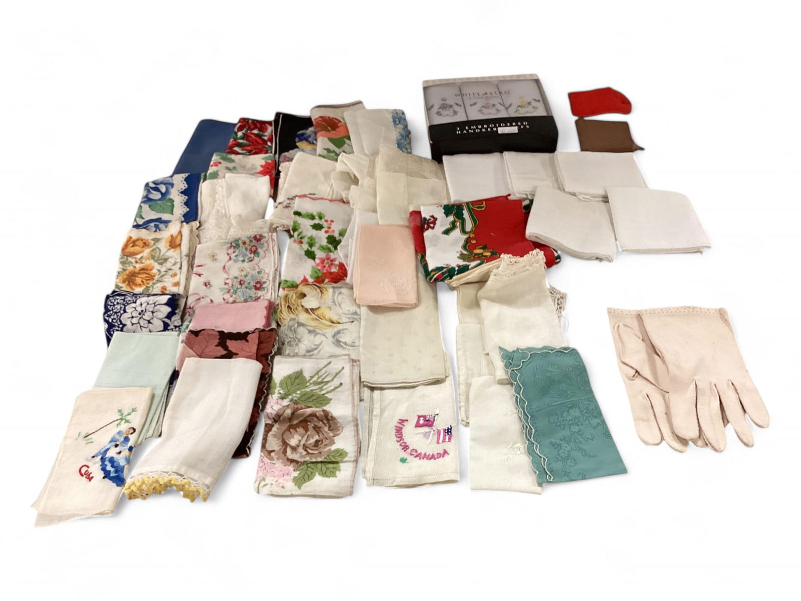 Vintage Handkerchiefs (46) (1 of 3)