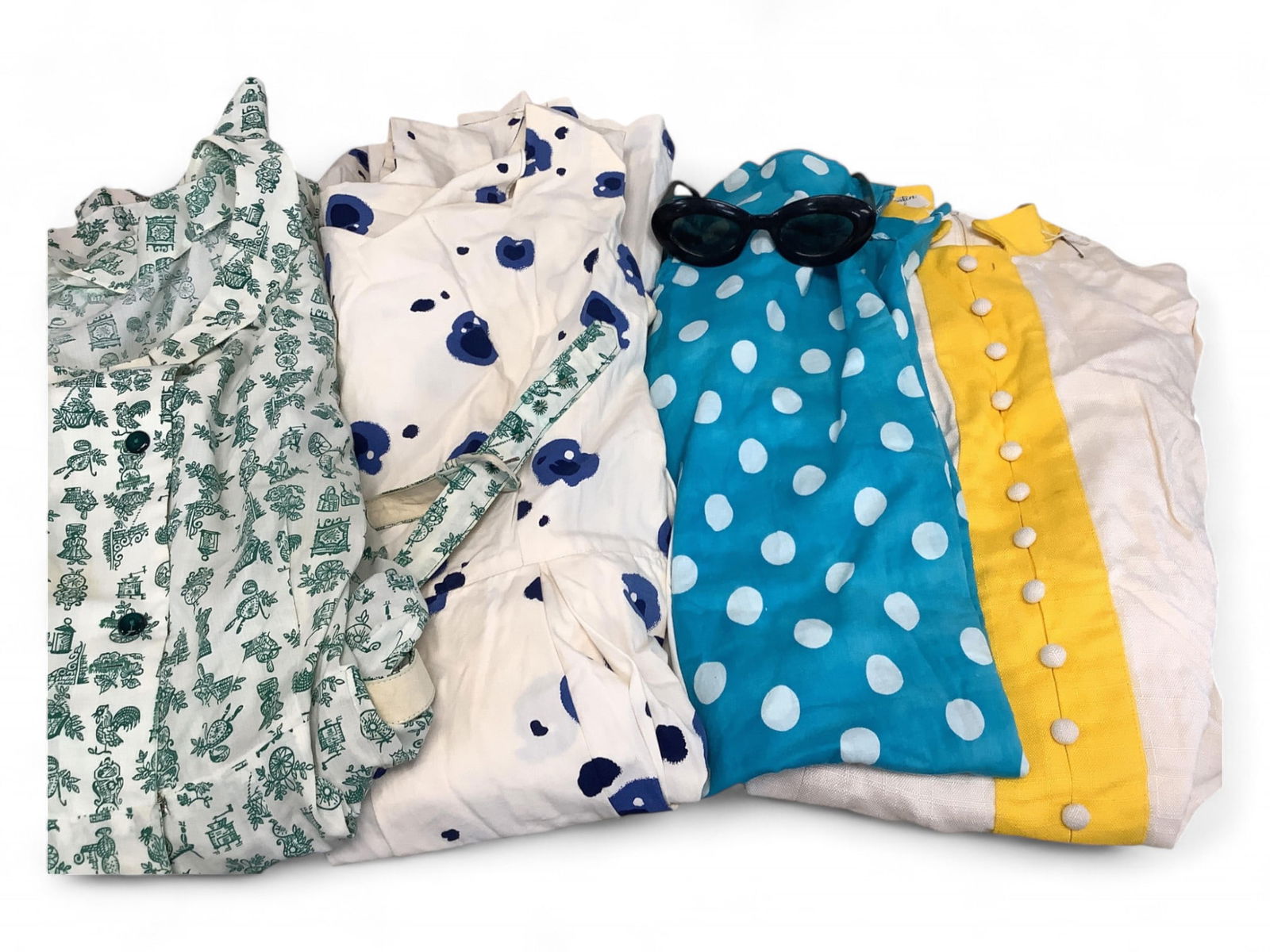 Vintage Dresses (1 of 2)