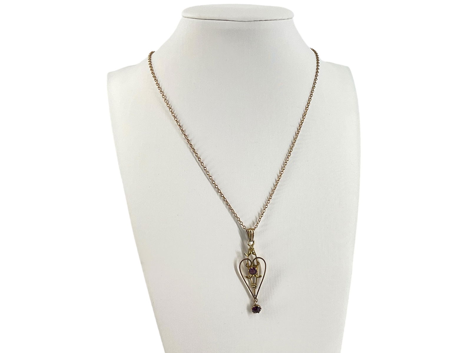 10kt Yellow Gold Necklace With 9Kt Gold Pendant (1 of 5)