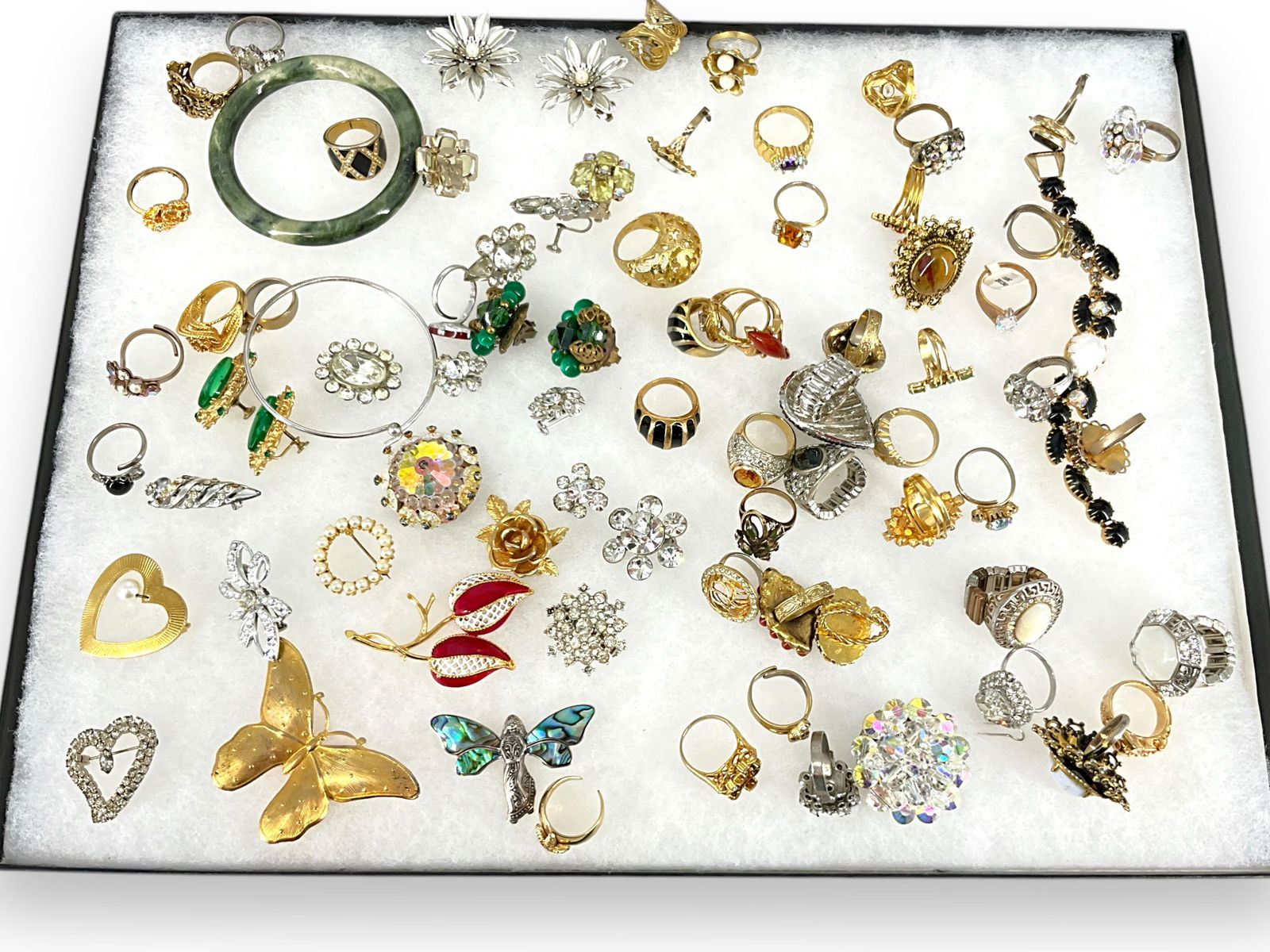 Costume Jewelry & Accessories (1 of 15)