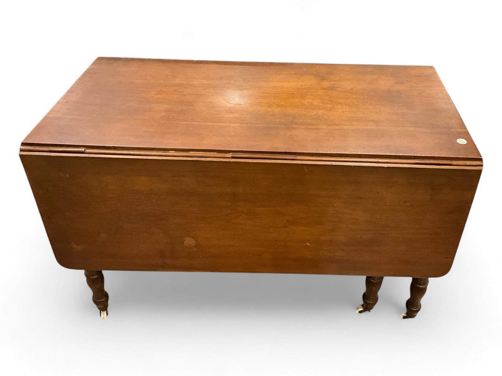 Walnut Sheraton Drop Leaf Table 30 x 48 x 24 in. (76.2 x 121.9 x 61 cm.) (1 of 1)