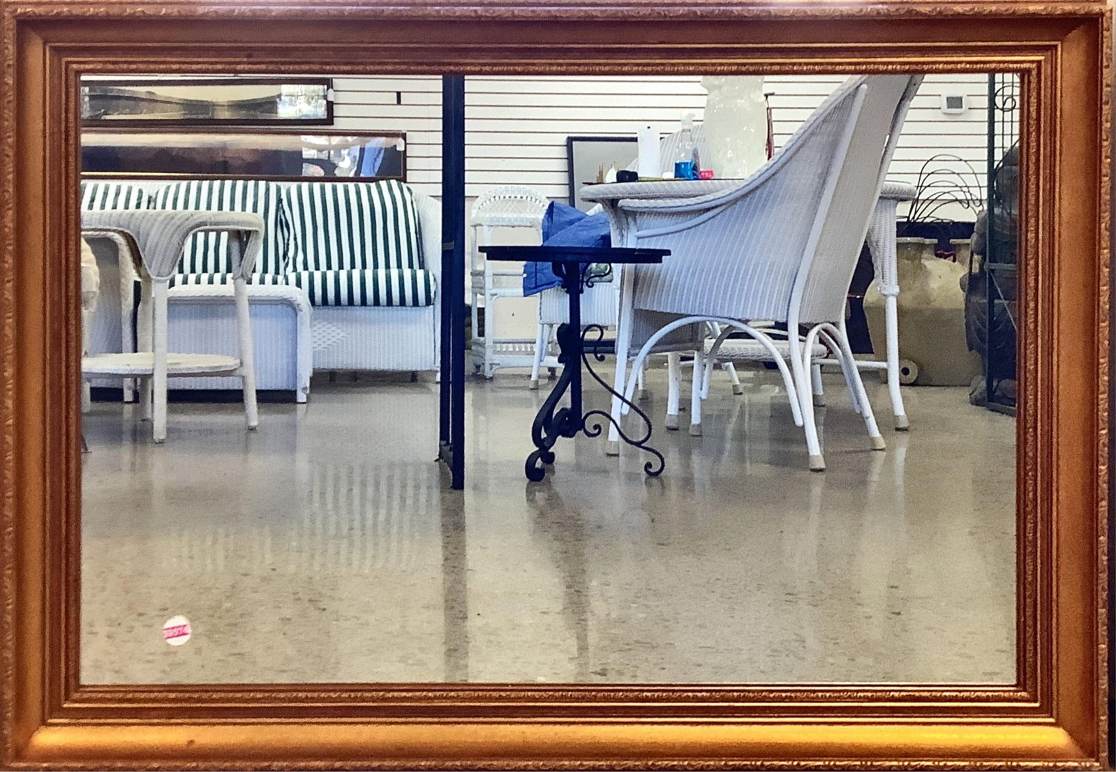 Mirror with Metallic Painted Frame Measures 41.5" x 30".: Mirror with Metallic Painted Frame This is a very good mirror in a very nice frame. Measures 41.5" x 30".