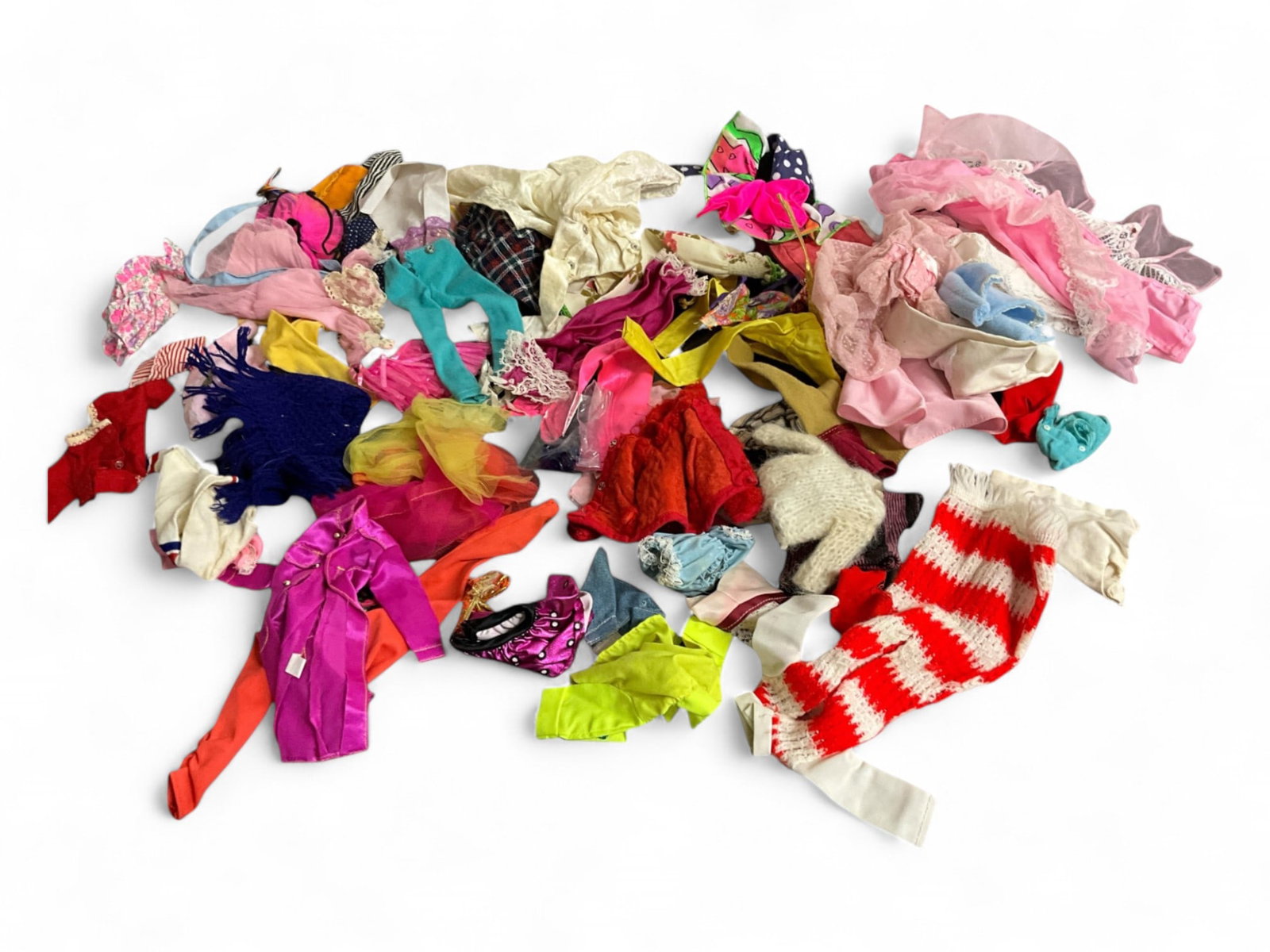 Large Assortment of Barbie Fashions and More: Large Assortment of Barbie Fashions and More