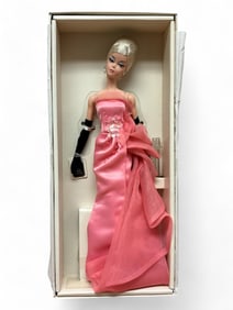 2016 Silkstone Barbie Fashion Model "Glam Gown" Gold Label Collection DGW58 /4000