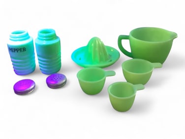 Jeannette Uranium Jadeite Glassware
