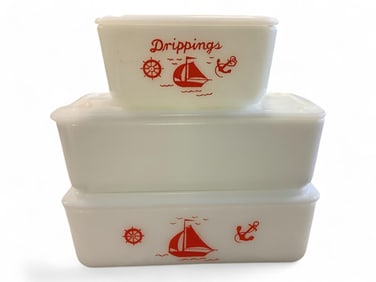 Vintage McKee Refrigerator Boxes Large x 2 2 3/4 x 8 in. (7 x 20.3 cm.), Small 2 3/4 x 5 in. (7 x
