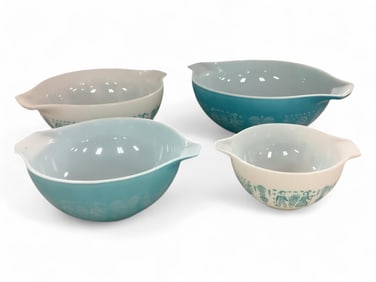 Pyrex Mixing Bowls