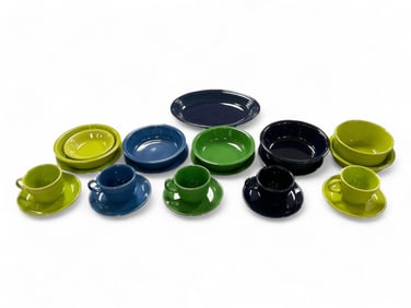 22 pcs of Fiesta Plates, Bowls and Mugs