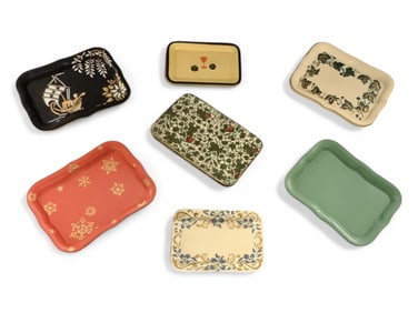 Wide Variety of Vintage Snack and Tip Trays
