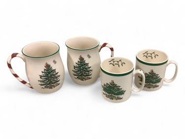 Spode Christmas Tree Mugs 2 small 3 1/4 in. (8.3 cm.), 2 large 4 1/4 in. (10.8 cm.)