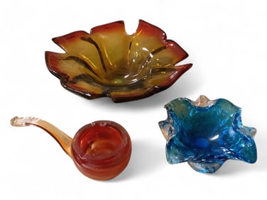 (3) Italian Art Glass Ashtrays / Bowls Bowl is 10" diameter