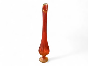 Amberina 16" Swung Glass Vase