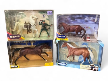 (4) Breyer Horses