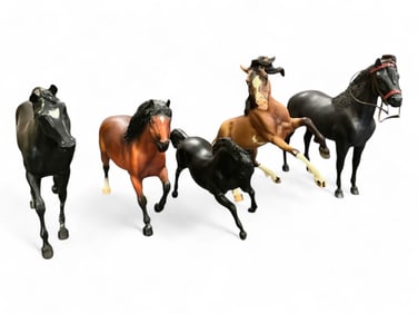 (5) OOB Breyer Horses