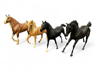 (4) OOB Breyer Horses