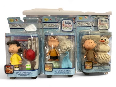 (3) Memory Lane "A Charlie Brown Christmas" Figures