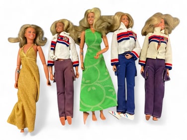 (5) 1970s Jamie Sommers "The Bionic Woman" Action Figure Dolls