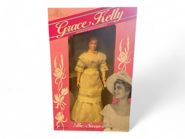 Grace Kelly Appearing as Princess Alexandria in The Swan 11.5" Fashion Doll by Tristar 5112