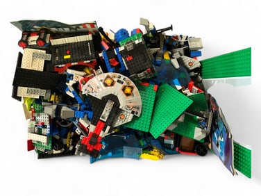 Huge Assortment of OOB Legos, including Star Wars