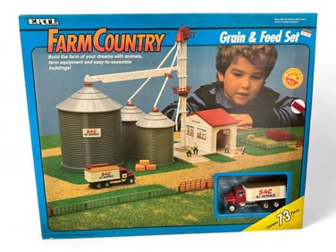 ERTL Farm Country Grain & Feed Set