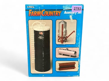 ERTL Farm Country Accessory Set
