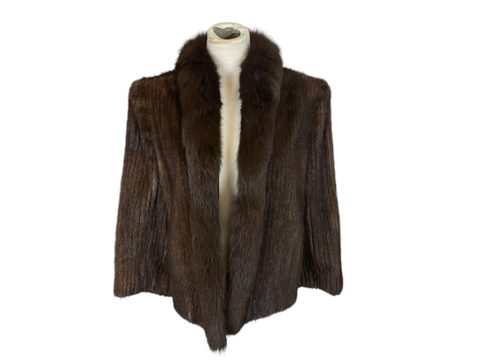 Ribbed Mink Fur Stroller (1 of 7)