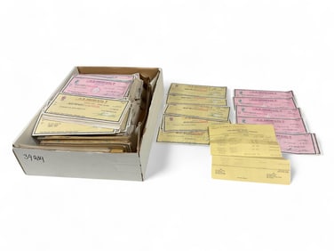 Heisey Vintage Checks and Newark Trust Company Payroll Statements for Heisey